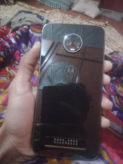 Moto z3 4/64 exchange possible