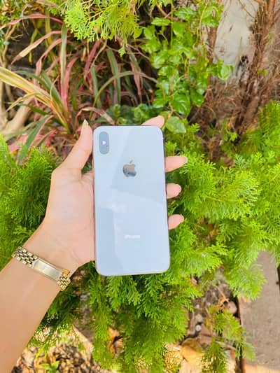 iphone x 256 GB my WhatsApp number 0320-82-95-997