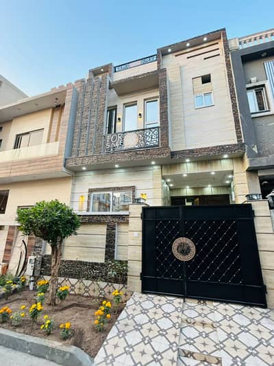 Modern 3 Marla Double Storey House in Al-Kabir Town Phase 2 Prime Location
