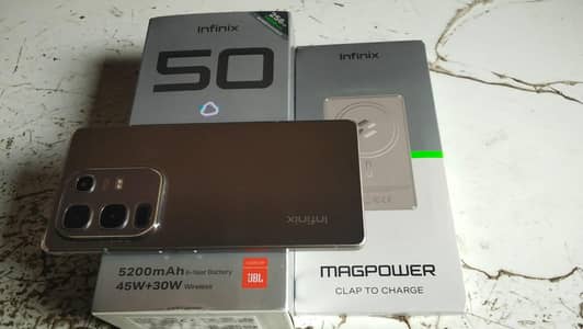 Infinix note 50 8/256 with full box with wireless charger