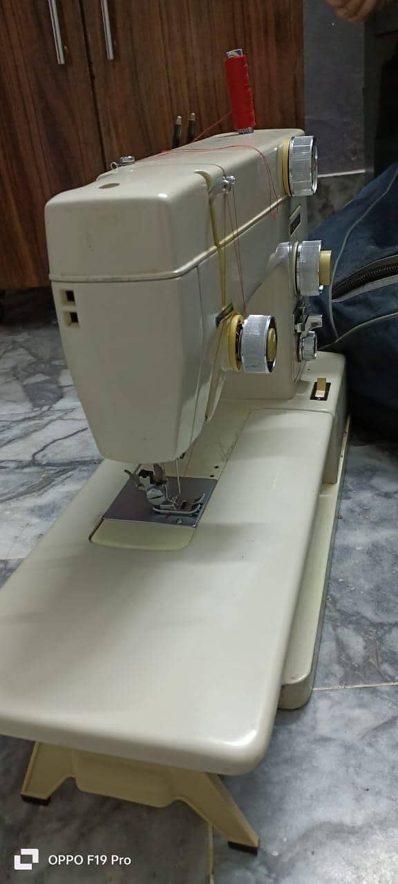 Zik Zak Sewing  Machine 4