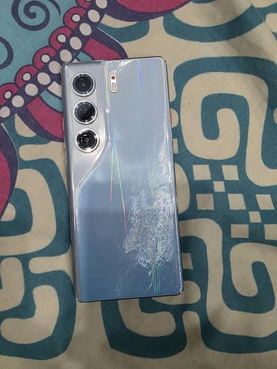 Tecno Camon 40 Pro 8/256 Glacier White blue