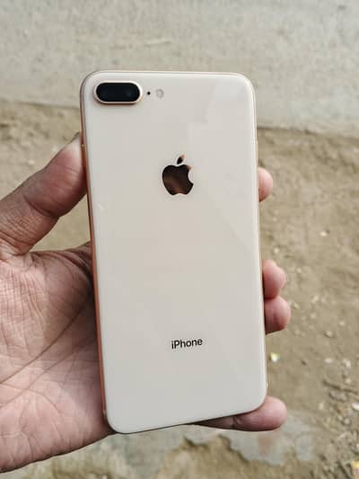 iPhone 8 Plus all Ok