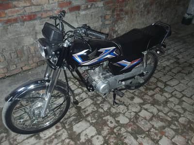 superdari wali bick hai paper aur card clear hai superdari b clear hai