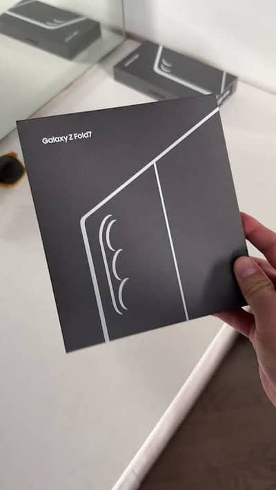 Galaxy Z Fold 7 Box Pack