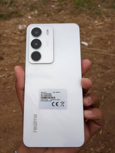 realme c71 Only 10 days use Full box and charger 45wat