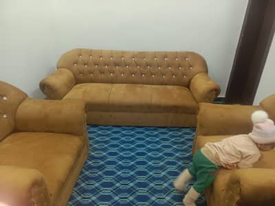 I sale my my Sofa 3 seater with 2 sofa