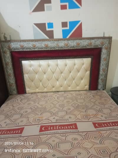 king size poshesh bed with mattress