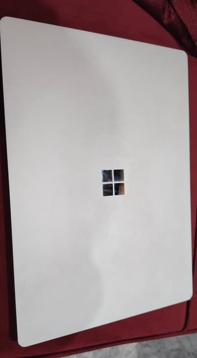 Microsoft surface 2 laptop