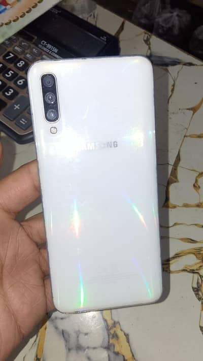 Samsung A50