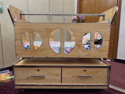 Kids jhula with Mattres