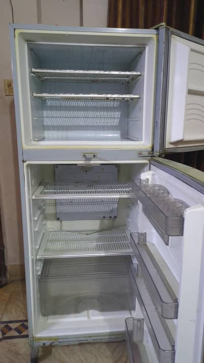 Dawlance Fridge