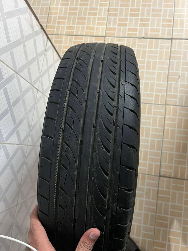 RIM AND TYRE - Tyres - 1110044202