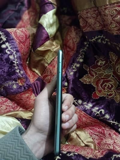 Infinix hot 11 play PTA   4/64 just mobile