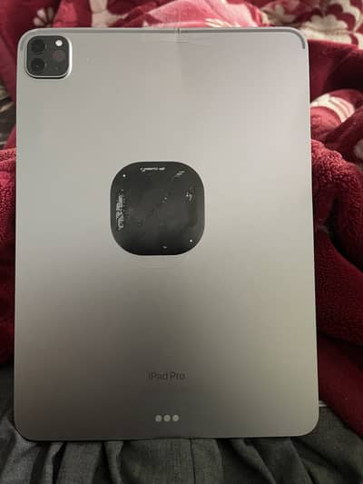 Ipad pro M2 11 inch for sale read add