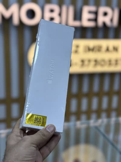 Apple watch Series 10 46mm Jet Black Box pack