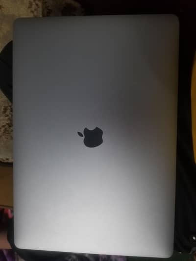 Macbook pro 2019 16-inch