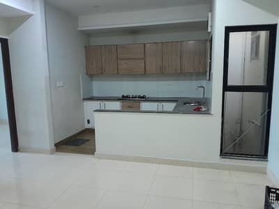 2 br apartment/A block main markaz/B-17