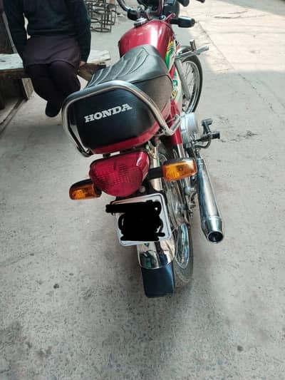 Honda CD 70 bike lush condition book file original