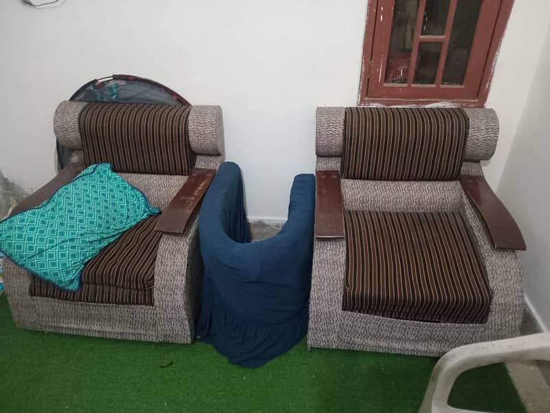 complete sofa set 0