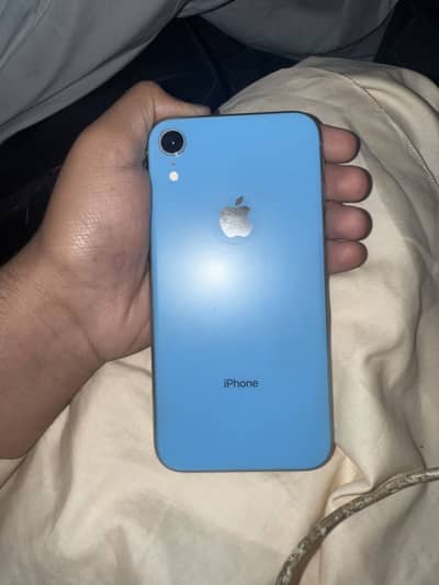 iPhone XR Blue – Excellent Condition – For Sale