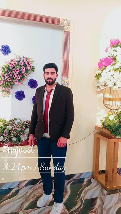 I need driving job  licence  HTV Arabia sapking