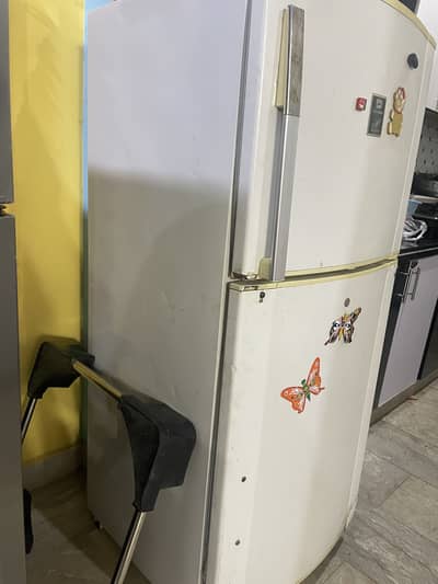 Dawlance 2 door fridge