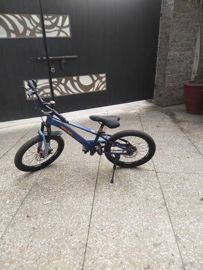 Bicycle in crisp condition