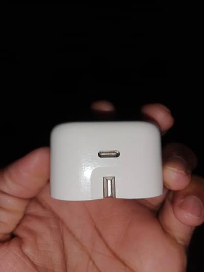 Apple Iphone adapter and cable