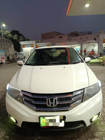 Honda city 2015 for sale1st owner urgent sale