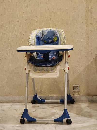 chicco branded baby chair
