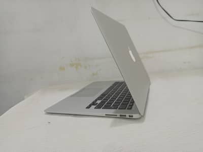macbookair 2017  exchange possible with gaming pc