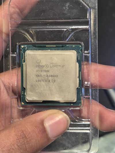Core i7 9700k