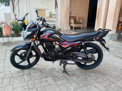 Suzuki GR 150 2021