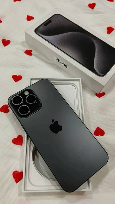 iPhone 15 Pro Max Well Kept Phone