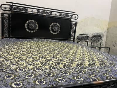 METAL BED FOR SALE WITH SIDE TABLES