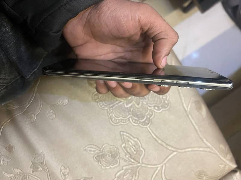 tecno camon 40 pro 2