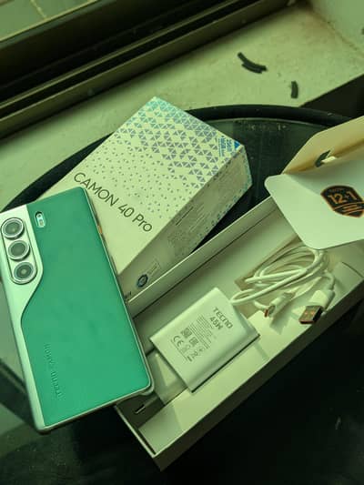 Tecno Camon 40 Pro  (16+256)