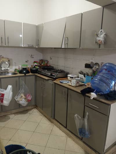 three bed dd apartment for rent in johar