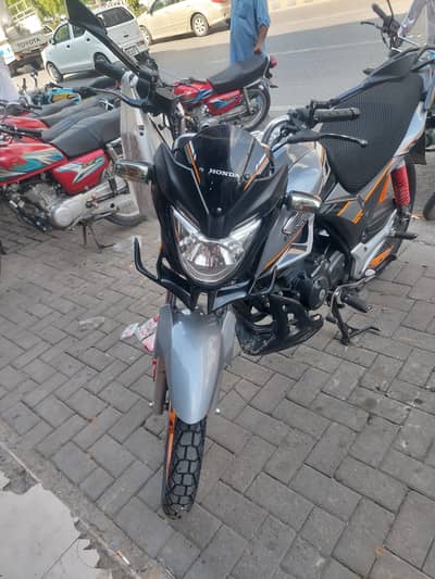 Cb 150f