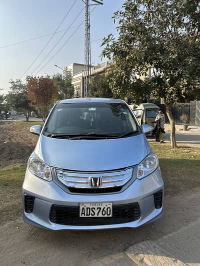 Honda Freed Hybrid G Honda sensing