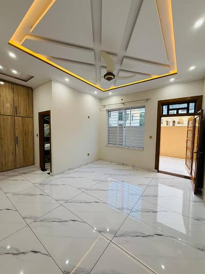 20 Marla upper portion