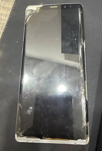 mujhay note 8 ka panel chahiya jis bhaii Kay pas ha contact karain. . .