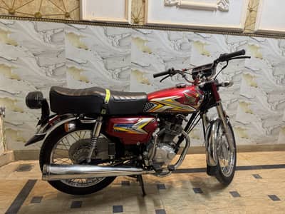 Honda 125 new condition