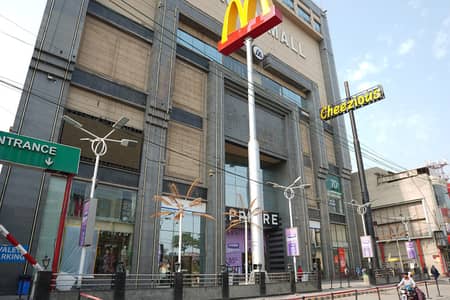 Bright & Contemporary Apartment All Amenities Included Available( Daily & Monthly)