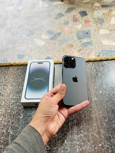 iphone 14 Pro Max with Box 256GB 90 Health Genuine Waterpack
