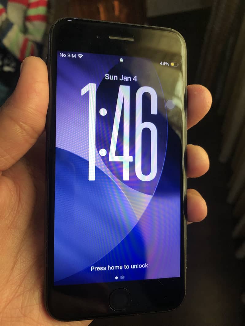 iphone se | 128 | pta approved | black color | ios 26 updated | bh 78% 0