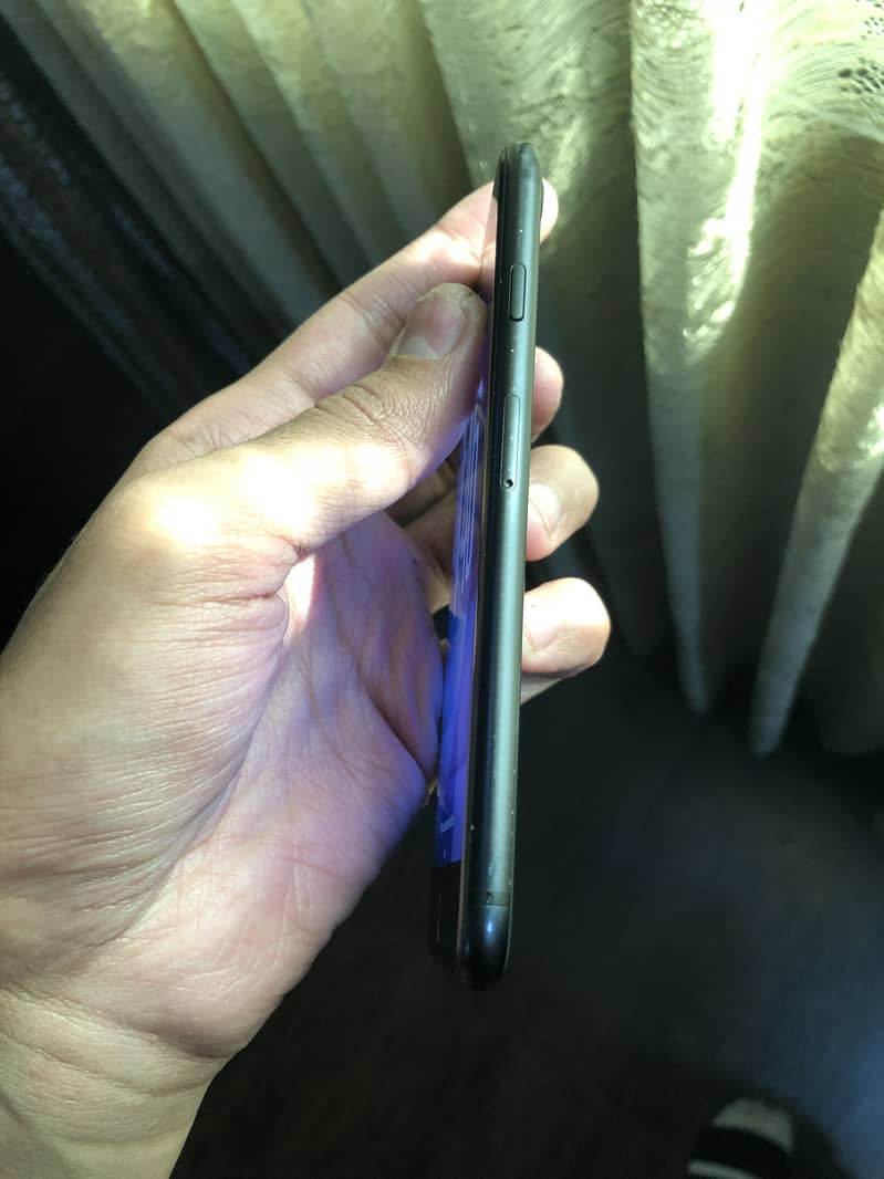 iphone se | 128 | pta approved | black color | ios 26 updated | bh 78% 2