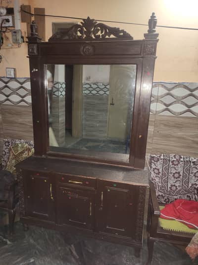 furniture wood in good condition rate Kam ho sakta he