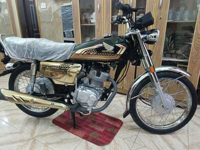 Honda CG125 special edition golden